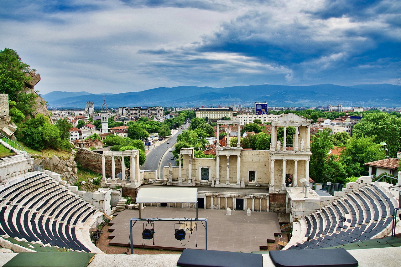 The Influence of Ancient Roman Culture on Modern Governance